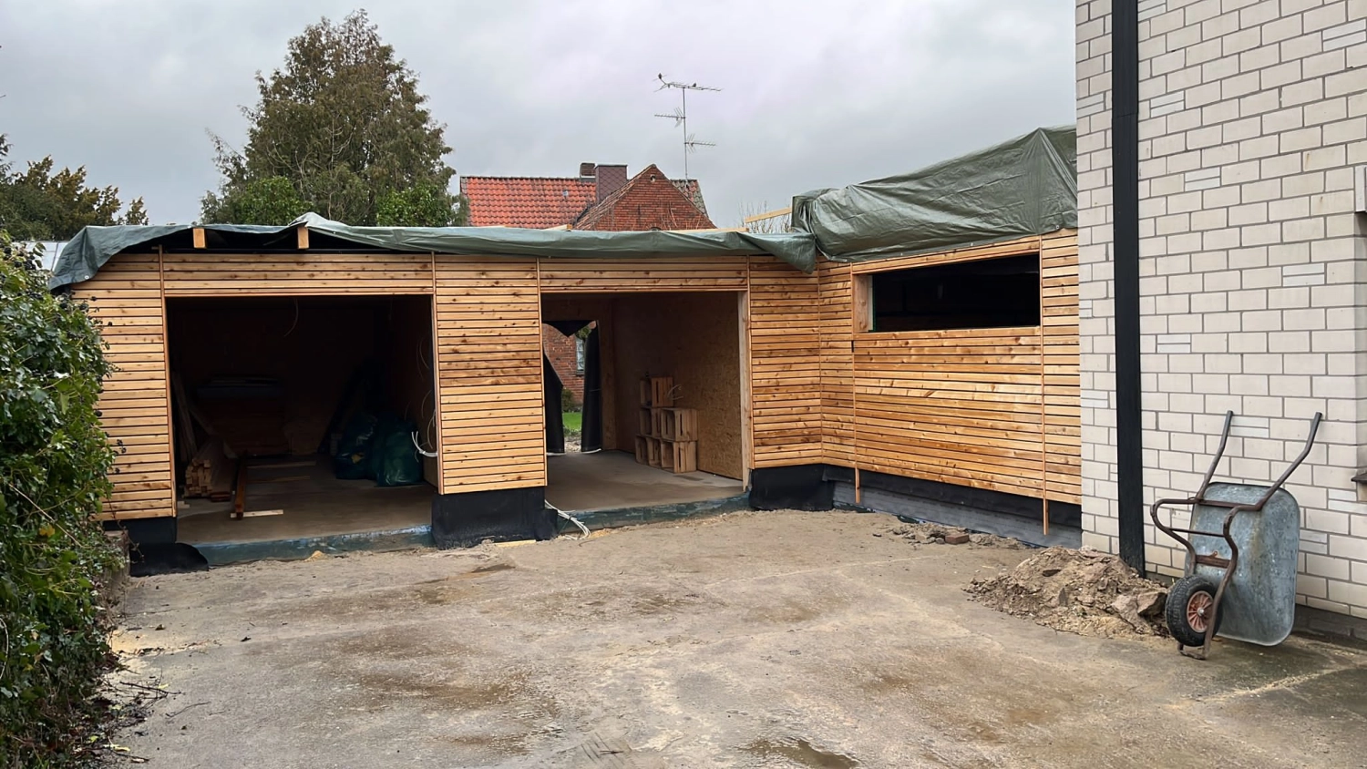 Eggelmann-Bau, Hausbauprojekt mit Holzfassade